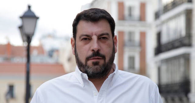EL BUEN PADRE, DE SANTIAGO DÍAZ